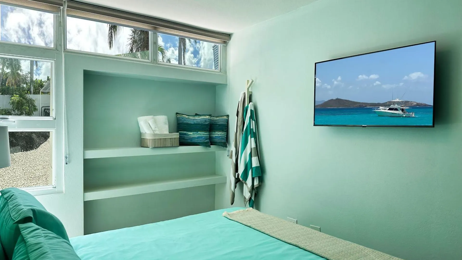 Condado Laguna Villa I 6 Bed 3 Bath Jacuzzi San Juan Puerto Rico